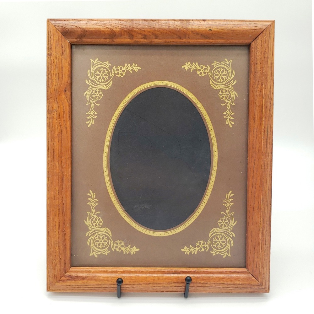 Vintage Oak Wood Floral Gold Filigree Oval Glass Portrait Picture Frame Tabletop